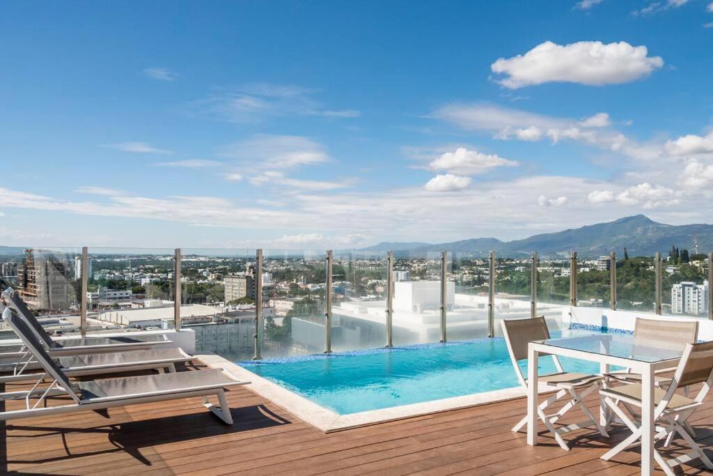 Soha Suites Santiago Gem Rare Find Santiago De Los Caballeros Eksteriør billede